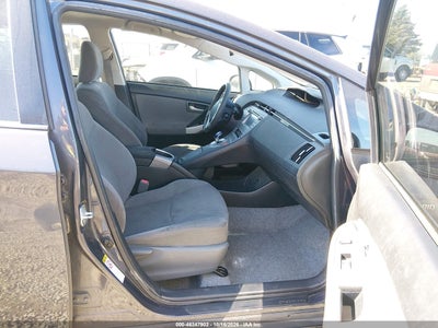 2014 TOYOTA PRIUS 5