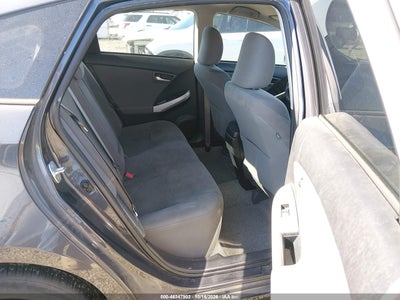 2014 TOYOTA PRIUS 8