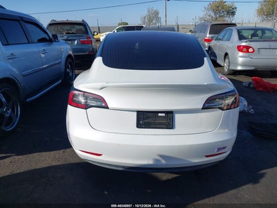 2019 TESLA MODEL 3 16
