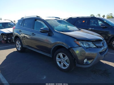 2014 TOYOTA RAV4 XLE