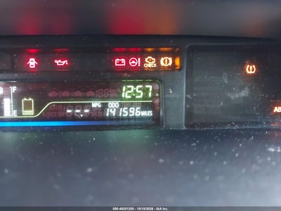 2014 TOYOTA PRIUS V 7