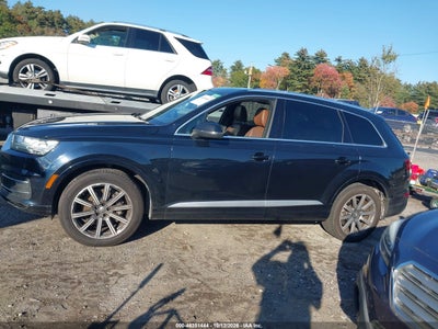 2017 AUDI Q7 14