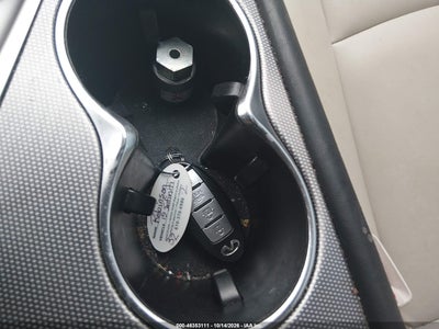 2015 INFINITI Q50 11