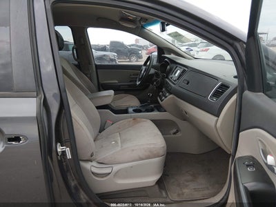 2015 KIA SEDONA 5