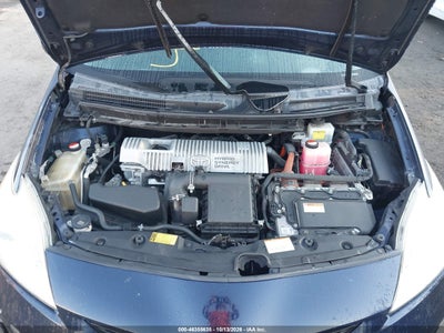 2015 TOYOTA PRIUS 10