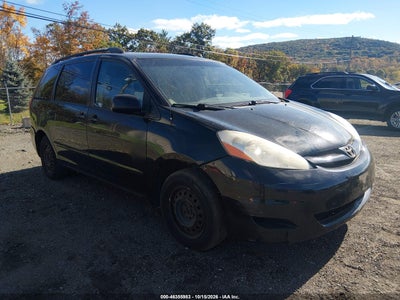 2009 Toyota Sienna LE