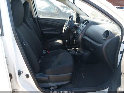 2016 NISSAN VERSA 5