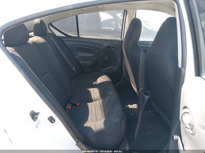 2016 NISSAN VERSA 8