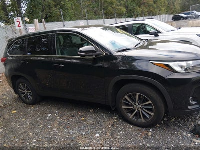2019 TOYOTA HIGHLANDER 13