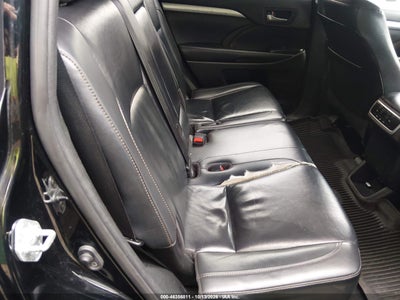2019 TOYOTA HIGHLANDER 8