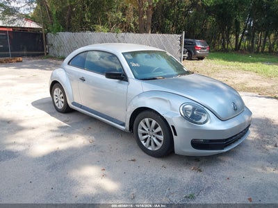 2014 Volkswagen Beetle 2.5L Entry