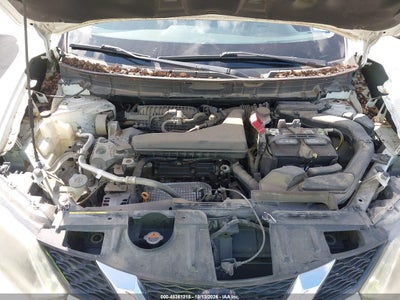 2016 NISSAN ROGUE 10