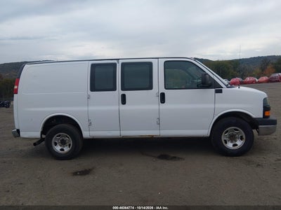 2014 GMC SAVANA 2500 14