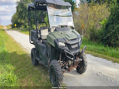 2014 HONDA SXS700