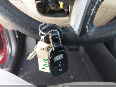 2015 HYUNDAI ELANTRA 11