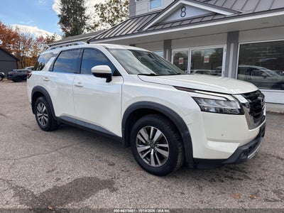 2022 NISSAN PATHFINDER