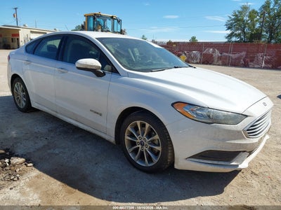 2017 Ford Fusion Hybrid SE