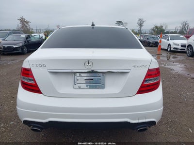 2014 MERCEDES-BENZ C 300 16