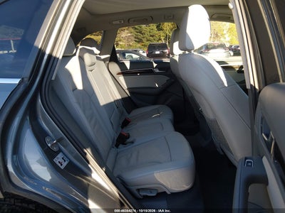 2014 AUDI Q5 8