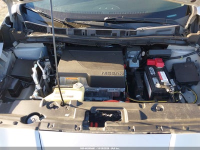 2018 NISSAN LEAF 10