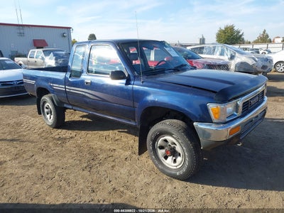1991 TOYOTA PICKUP 1/2 TON EX LNG WHLBSE DLX