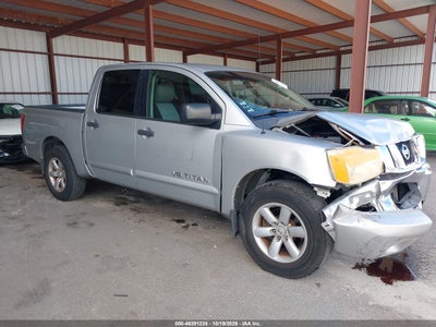2012 NISSAN TITAN SV