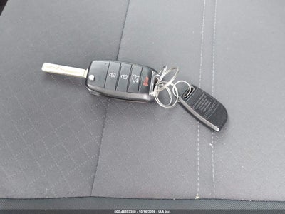 2018 KIA SORENTO 11