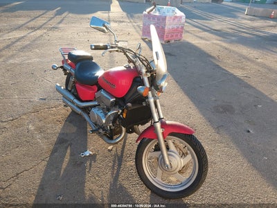 1996 HONDA VF750 C