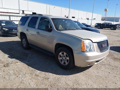 2011 GMC Yukon SLE