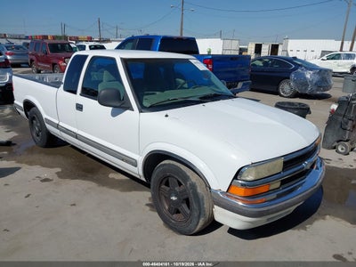 1998 Chevrolet S-10 LS Fleetside