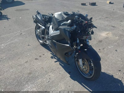 2008 HONDA VFR800