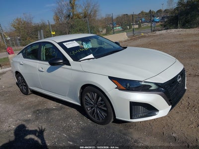 2026 Nissan Altima SV FWD