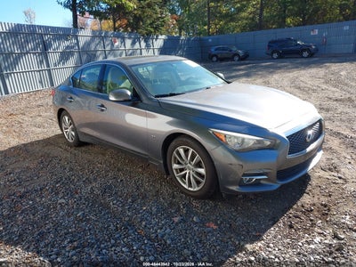 2015 Infiniti Q50 Premium