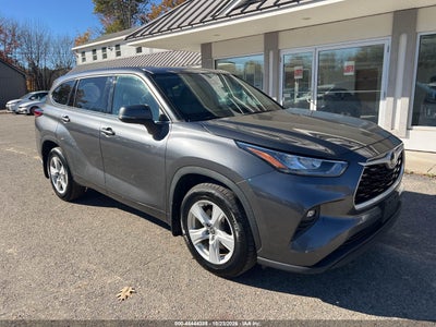 2020 Toyota Highlander LE