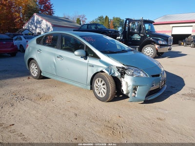 2014 TOYOTA PRIUS PLUG-IN