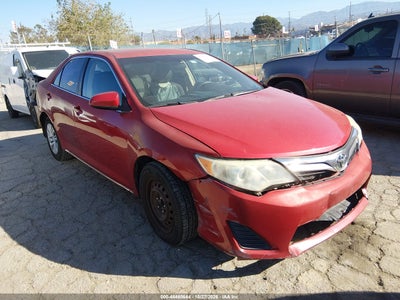 2014 Toyota Camry LE