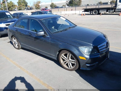 2013 MERCEDES-BENZ C 250 SPORT
