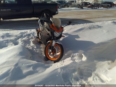 MLHJC5021B5000358 HONDA CBR125R Photo 1