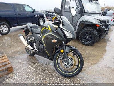 MLHNC5169F5100409 HONDA CBR300 Photo 1