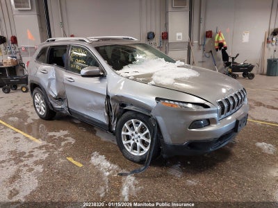 1C4PJMCS3FW793901 JEEP CHEROKEE Photo 1