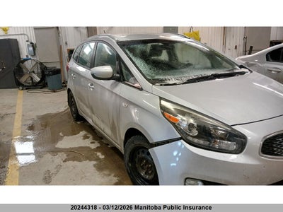 KNAHT8A35E7019172 KIA RONDO Photo 1