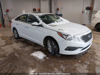 5NPE24AF2HH444599 HYUNDAI SONATA Photo 1