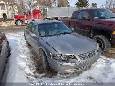 4T1BG22K5VU114604 TOYOTA CAMRY Photo 1