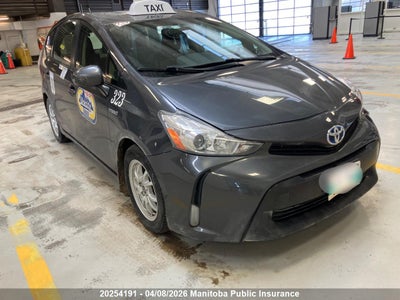 JTDZN3EU5FJ019538 TOYOTA PRIUS V Photo 1