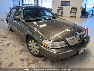 1LNHM83WX4Y678683 LINCOLN TOWN CAR Photo 1