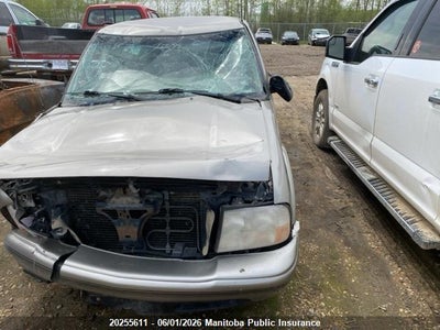 GMC SONOMA EXT CAB 1998. Lot# 20255611. VIN 1GTCS1947W8524422. Photo 1