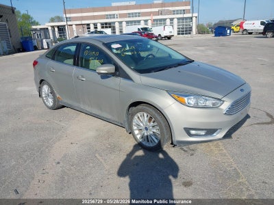 FORD FOCUS 2015. Lot# 20256729. VIN 1FADP3J2XFL331910. Photo 1