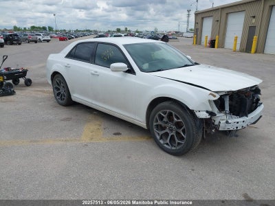 CHRYSLER 300 2016. Lot# 20257513. VIN 2C3CCABG0GH334396. Photo 1