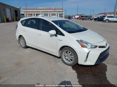 TOYOTA PRIUS V 2017. Lot# 20259822. VIN JTDZN3EU3HJ056994. Photo 1