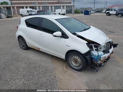 TOYOTA PRIUS C 2013. Lot# 20262543. VIN JTDKDTB39D1044052. Photo 1